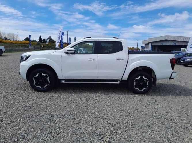NISSAN NAVARA 2023