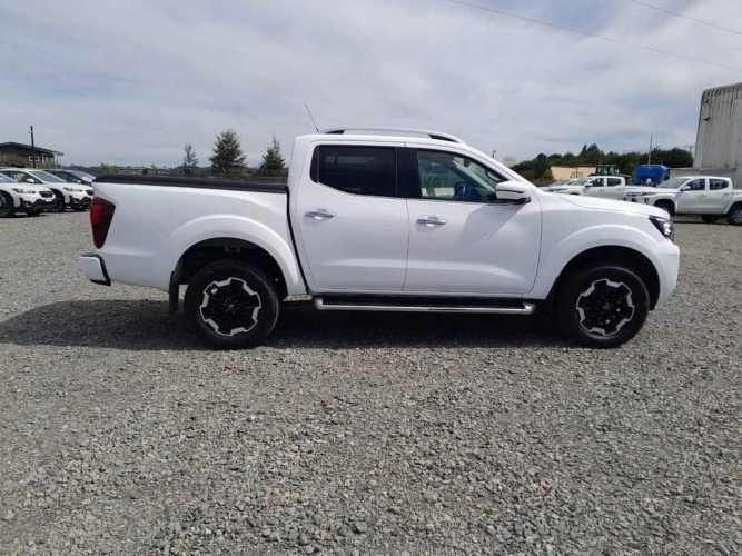 NISSAN NAVARA 2023