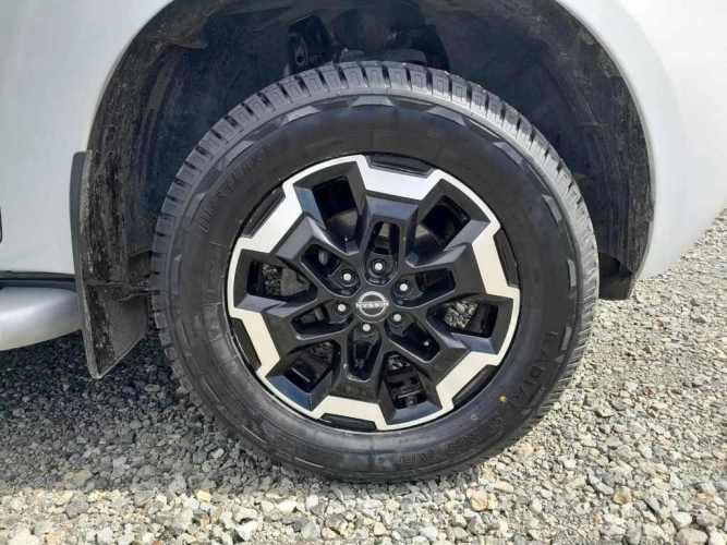 NISSAN NAVARA 2023