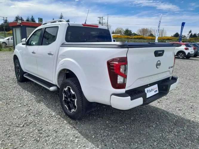 NISSAN NAVARA 2023