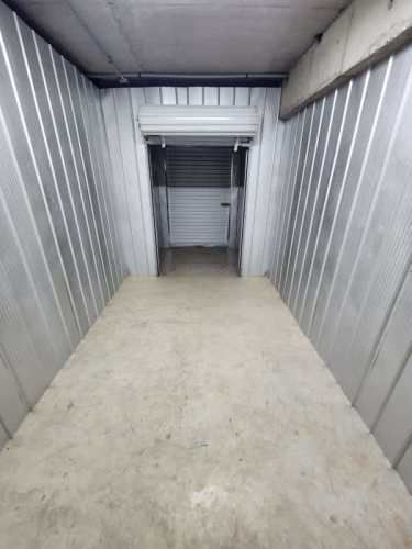 EXCELENTE OPORTUNIDAD DE INVERSIÓN . VENTA DE BODEGAS Y ESTC