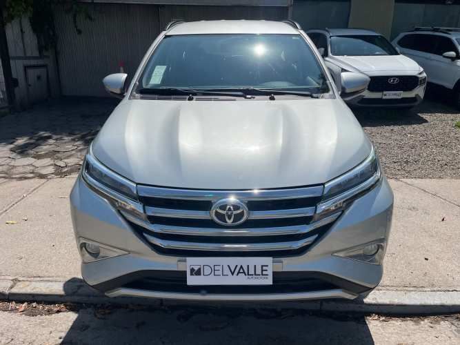 TOYOTA RUSH 1.5 CVT 2024 ÚNICO DUEÑO