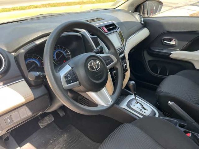 TOYOTA RUSH 1.5 CVT 2024 ÚNICO DUEÑO