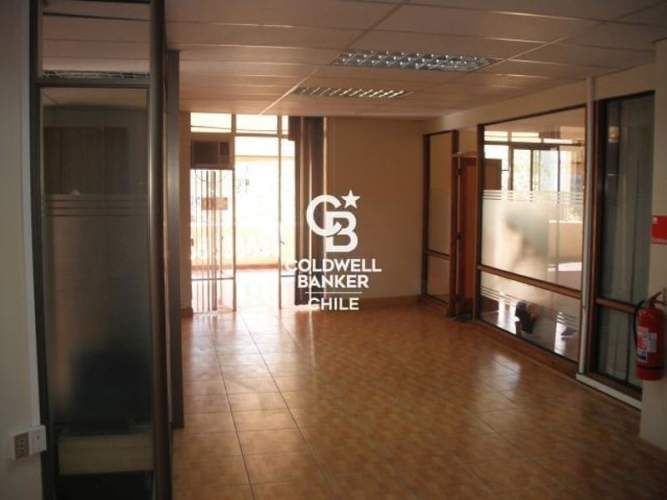 Gran Propiedad Comercial en Arriendo o Venta