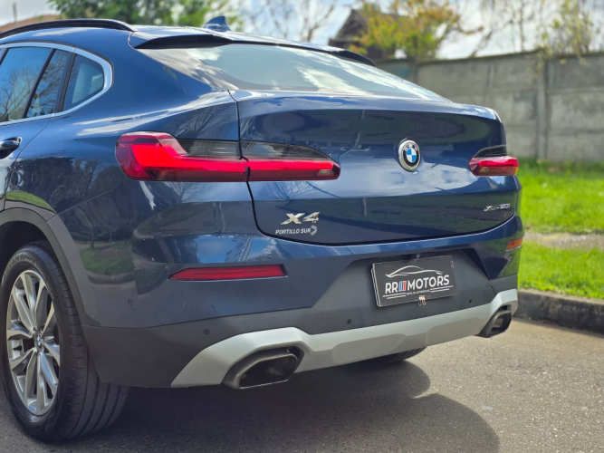 2023 BMW X4 20i XDRIVE Automotora RRMotors