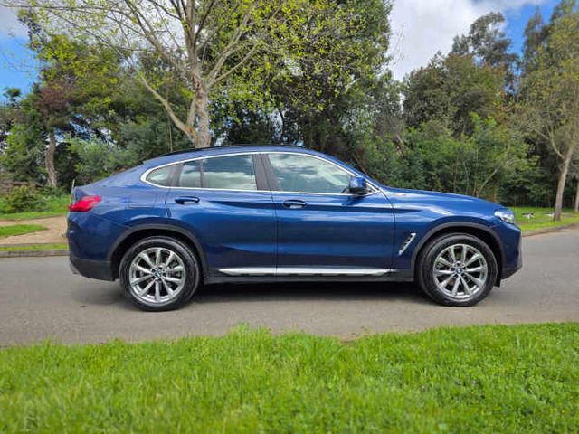 2023 BMW X4 20i XDRIVE Automotora RRMotors