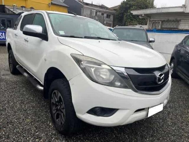 MAZDA BT50 4X4 MEC 2.5 DIESEL AÑO 2018 - TRANSFERENCIA INCLUIDA