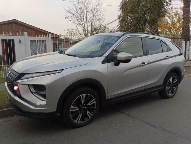 MITSUBISHI ECLIPSE CROSS 2023 AUTOMATICO