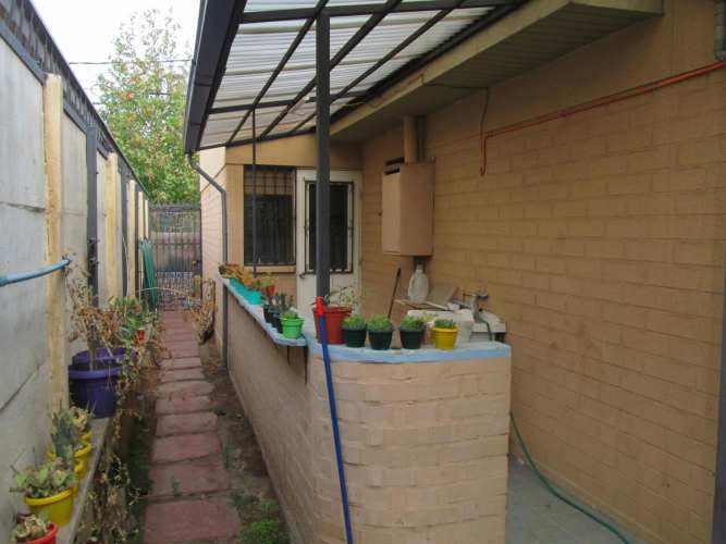 CASA 3D, 2B, con Local Comercial 25 mt2. San Bernardo