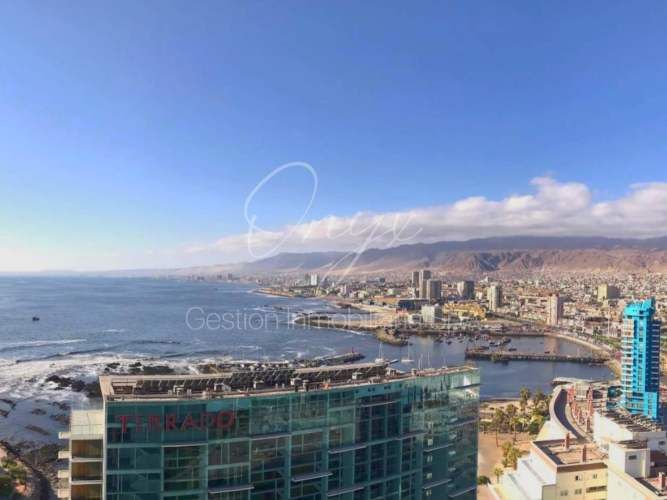 Exclusivo departamento amoblado en Puerto Nuevo