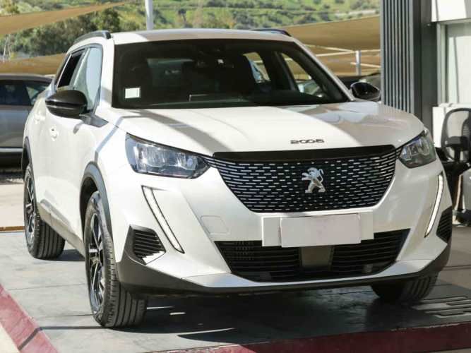 Peugeot 2008 2024 2008 Allure Pack Puretech 130 Eat8