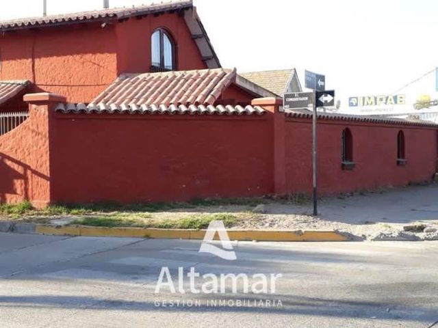 LOCAL COMERCIAL Balmaceda Paradero 10