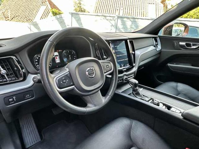 VOLVO XC60 D4 AWD 2.0 TURBO DIESEL 2020