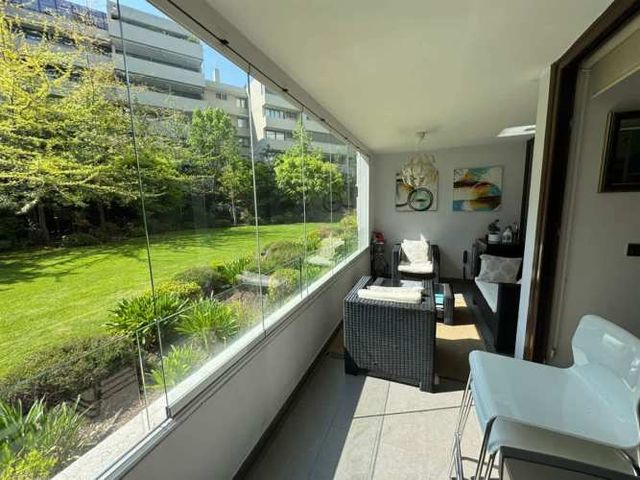 DEPARTAMENTO Luminoso departamento con increíble vista a áreas verdes, gran conectividad