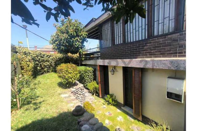 Se Vende Casa en Isabel La Catolica Las Condes