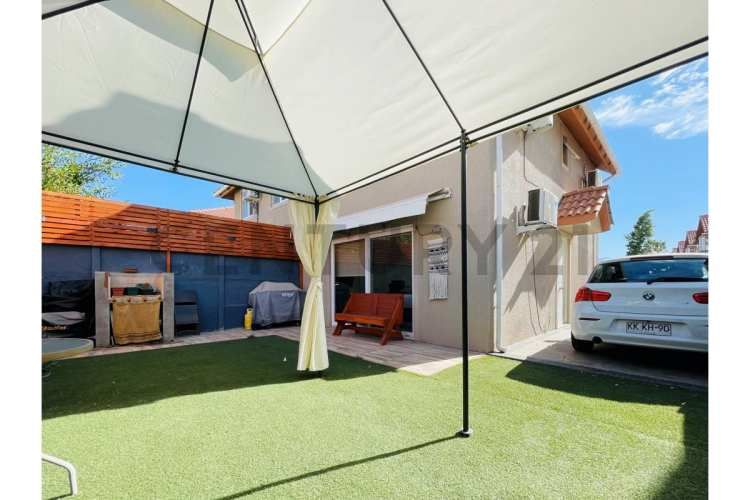 Casa en venta Barrio Torcazas Valle Grande Lampa