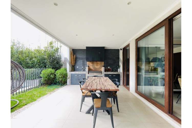 Se vende Casa en Chicureo, Brisas Norte, Casa estilo Mediterranea