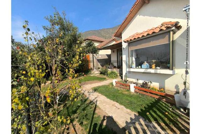 Se Vende Casa en Lomas de Lo Aguirre, Pudahuel