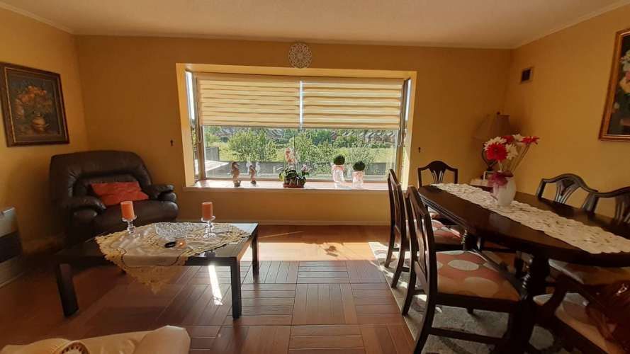 CASA  EN ISLA TEJA CERCA RIO CRUCES VALDIVIA