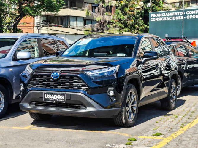 TOYOTA RAV4 2023