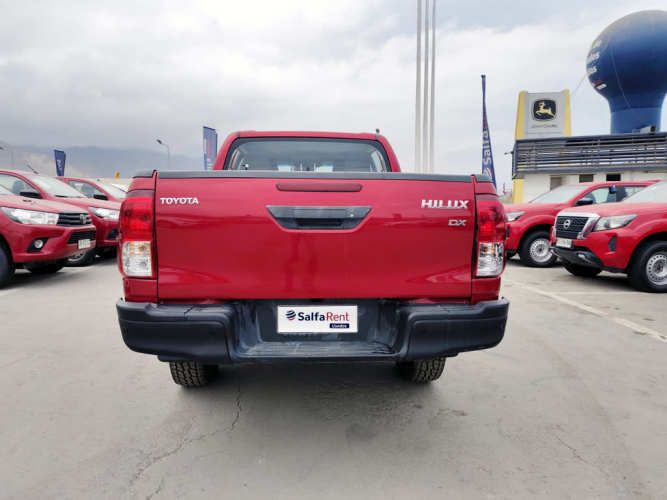 TOYOTA HILUX 2023