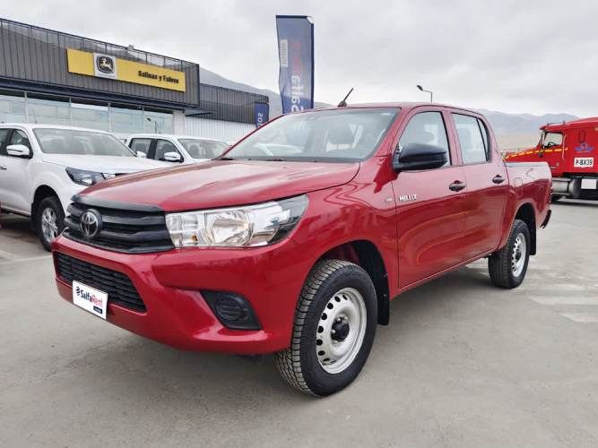 TOYOTA HILUX 2023