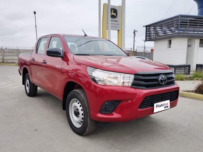 TOYOTA HILUX 2023