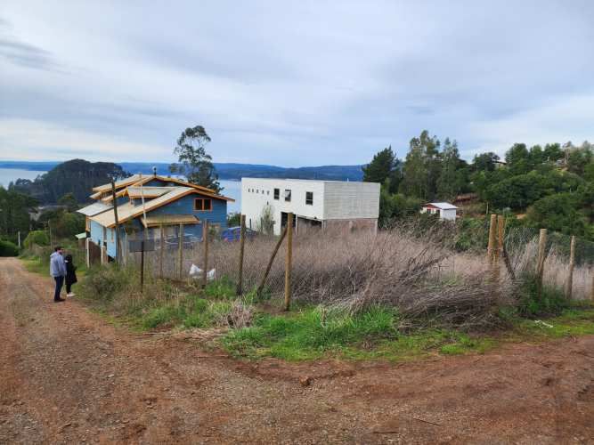 VENDE SITIO MORROS DE COLIUMO