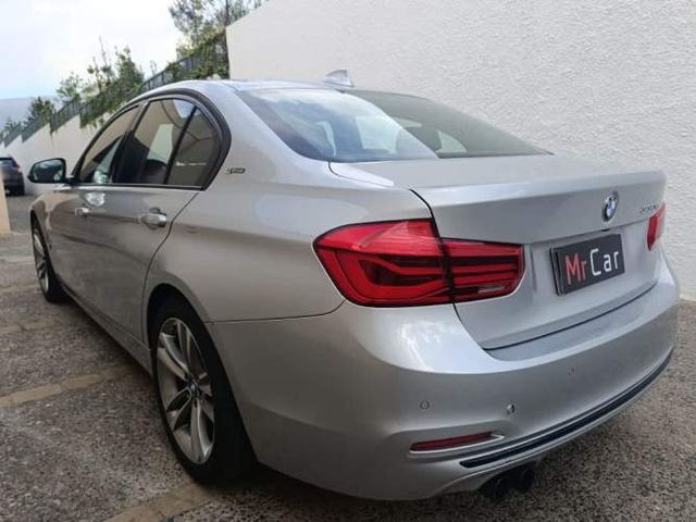BMW 330 2018