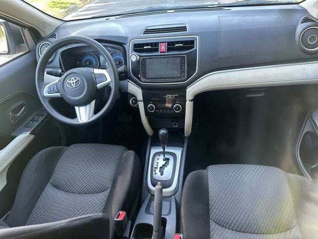 Toyota RUSH 4X2 1.5 3F AUT 2021