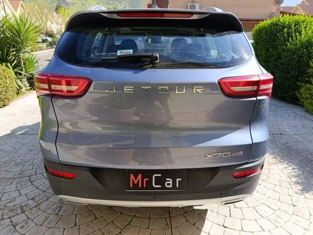 JETOUR X70 2025