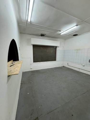 Local comercial esquina Cocharcas con Arauco