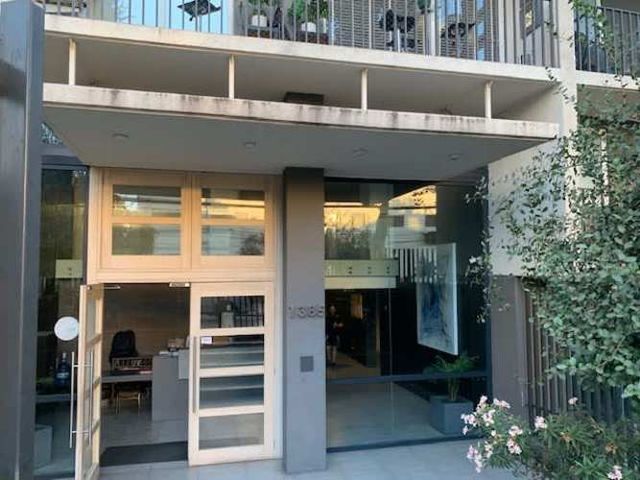 EXCELENTE UBICACIÓN EN SANTIAGO V. MACKENNA/AV. MA