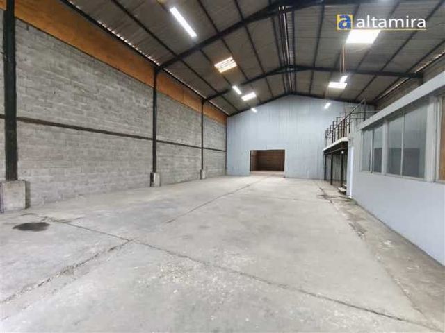 LOCAL COMERCIAL Bodega