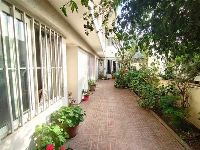 CASA Metro Fernando Castillo Velasco