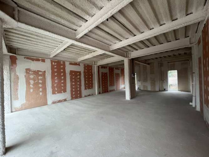 LOCAL COMERCIAL Walker Martinez