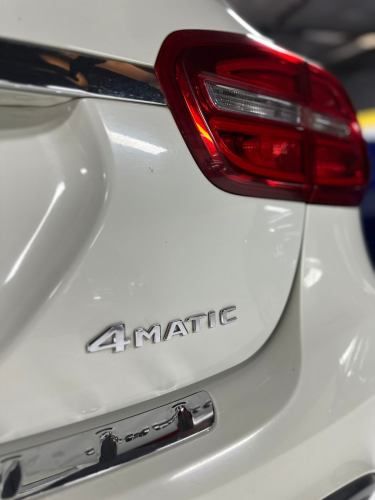 MERCEDES-BENZ GLA 220 2017