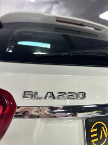 MERCEDES-BENZ GLA 220 2017