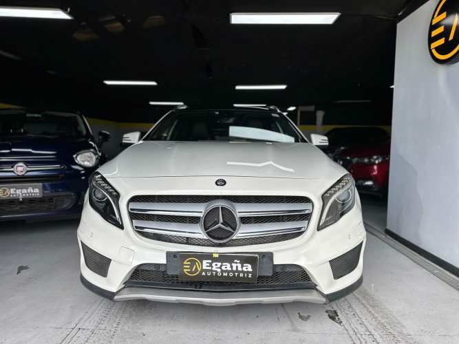 MERCEDES-BENZ GLA 220 2017