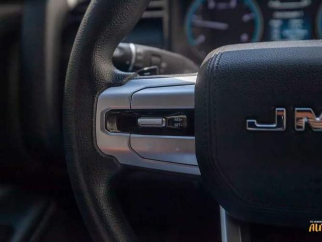 Jmc Grand Avenue 2.3 2024