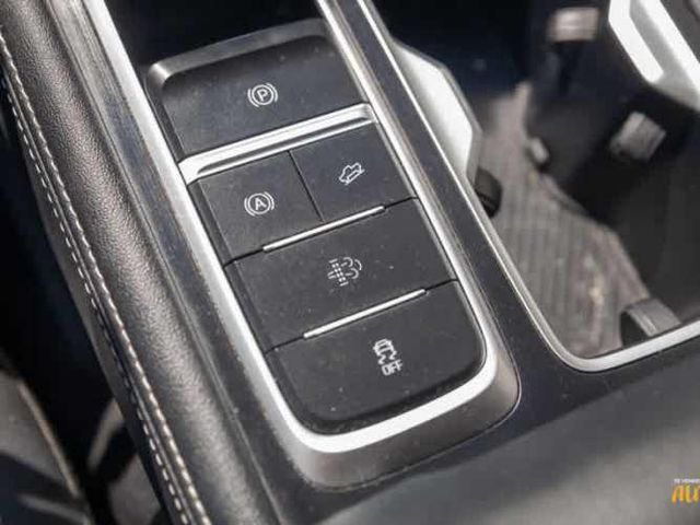 Jmc Grand Avenue 2.3 2024