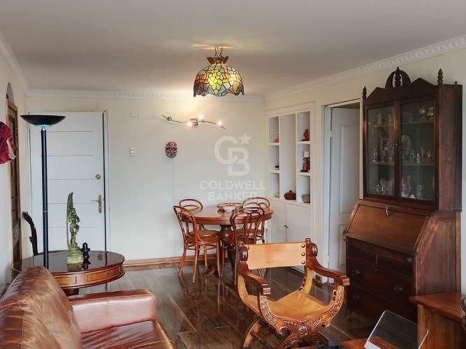 Depto con amplia vista y seguridad 24/7.