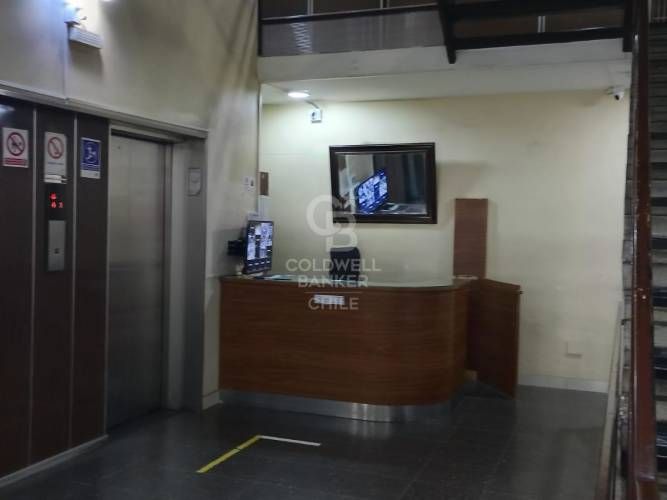 Depto con amplia vista y seguridad 24/7.