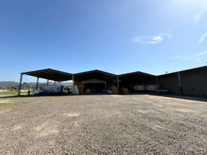 ARRIENDO BODEGA 1.000 MT2 BELLOTO QUILPUE