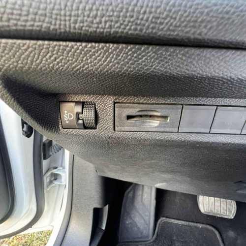 Peugeot 308 Allure Puretech - Año 2022