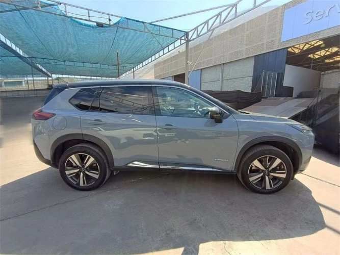 NISSAN X-TRAIL 2023
