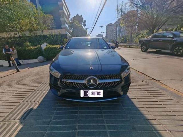 MERCEDES-BENZ A200 1.3 AMG LINE 2022