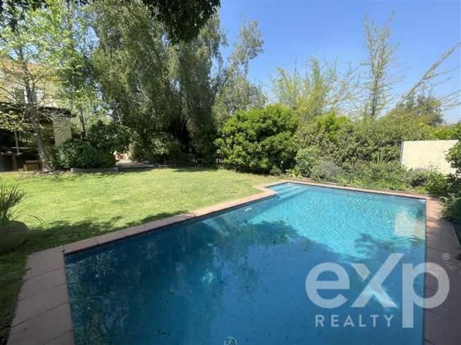 CASA Condominio Las Bandadas