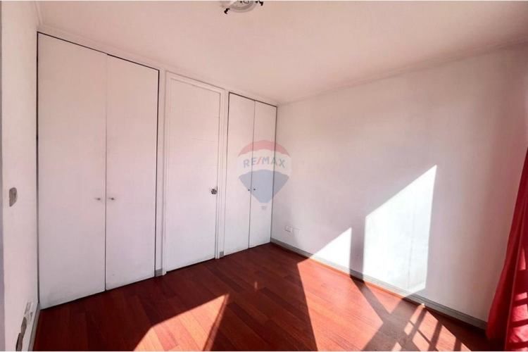 Funcional depa en san isidro, santiago!