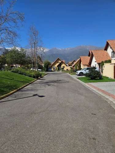 CASA CONDOMINIO EL MAGNOLIO